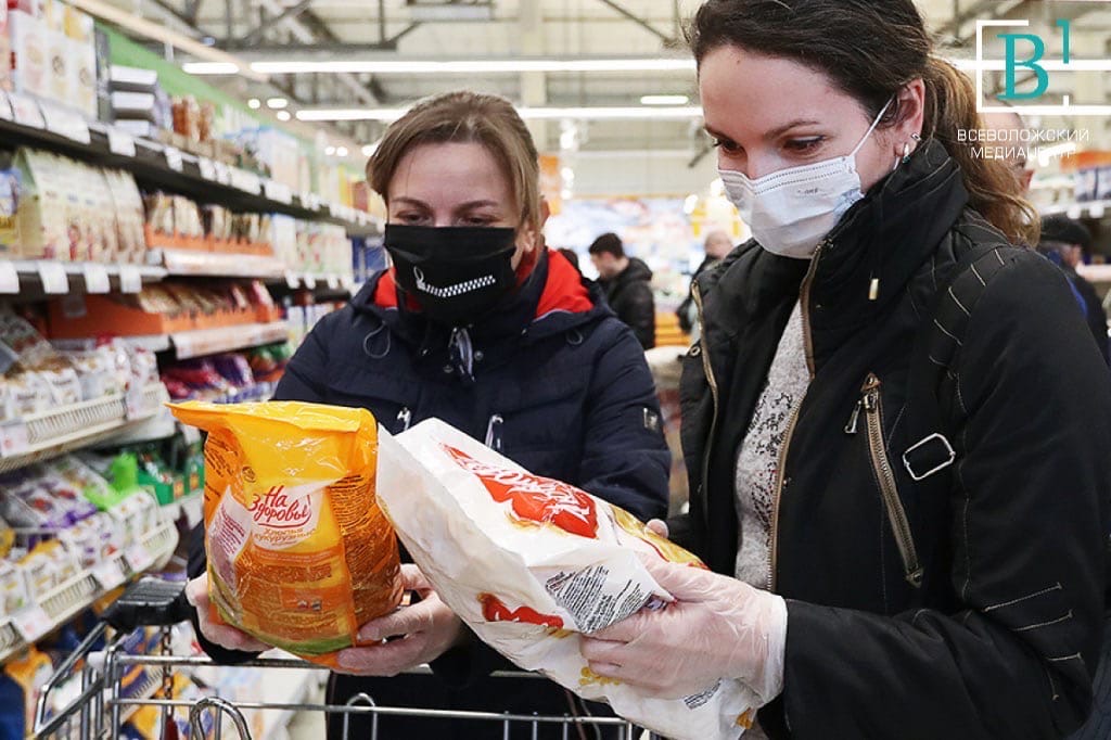 «Упустили ситуацию»: в России растут цены на базовые продукты. Кто виноват?