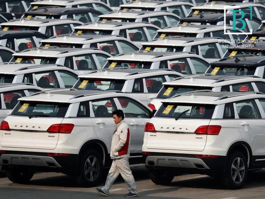 Восточная хитрость: китайцы оформляют дубликаты разрешений на машины для России