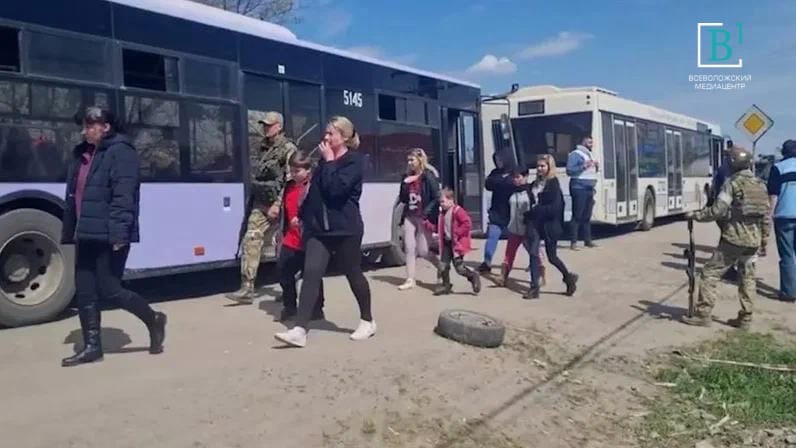 Людей спасают из подвалов «Азовстали», а немецкие интеллектуалы протестуют: главное о событиях на Украине к этому часу