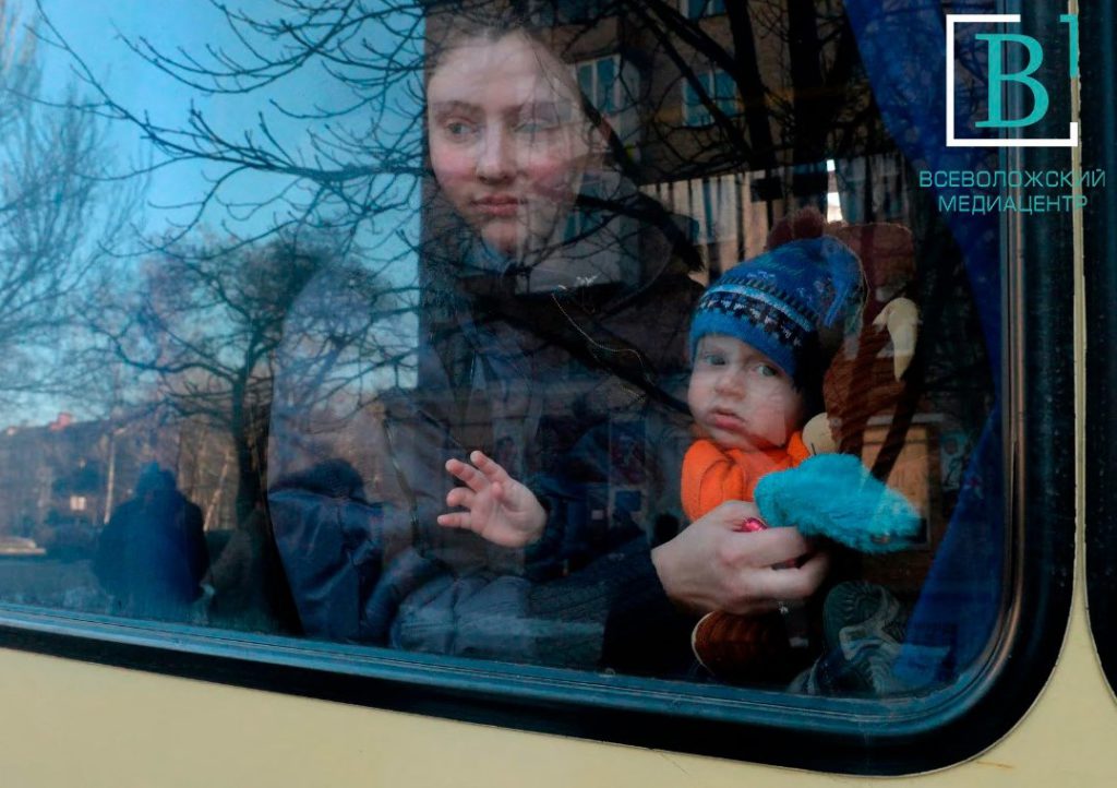 Бывшая украинка из Колтушей помогает уже второй семье беженцев