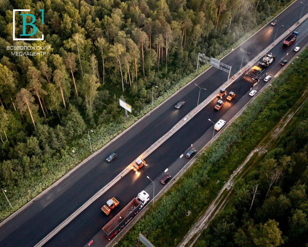 Дорогу сделал — взялся за другую: ремонт Колтушского шоссе закончился раньше положенного