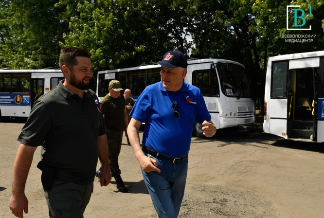 Помогаем масштабнее всех: Ленобласть входит в группу регионов-лидеров по помощи Донбассу