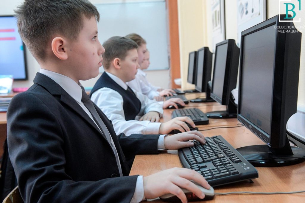 Цифровизируй это. Школы Всеволожского района получат новые компьютеры