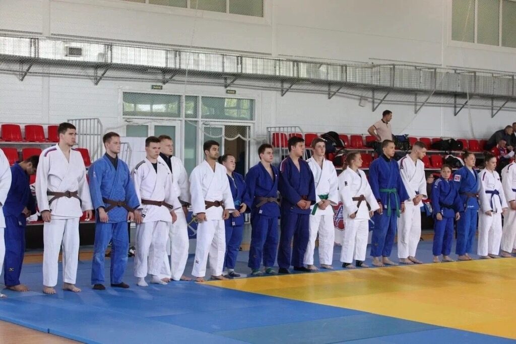 Всеволожцы взяли десять медалей на чемпионате СЗФО по дзюдо